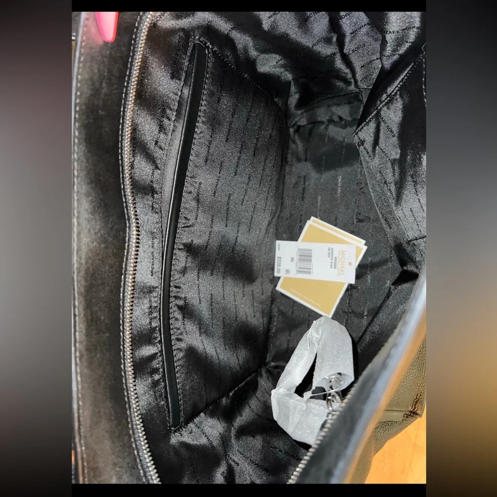 Michael Kors Voyager Tote - Picture 9 of 9
